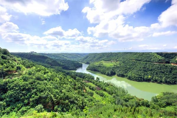 西安壽陽(yáng)山骨灰墓園風(fēng)水極佳 價(jià)格實(shí)惠