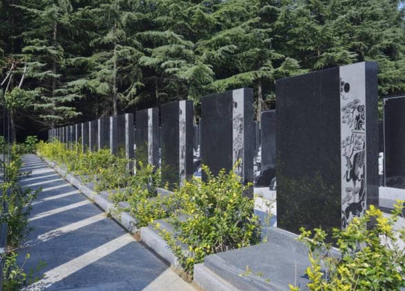 西安市殯儀館安靈苑的內(nèi)部設(shè)施與服務(wù)有哪些亮點(diǎn)？