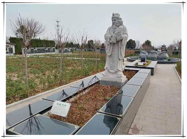 閻良漢皇樹葬墓園（西安市閻良區(qū)振興街道辦昌平村蒲北組）