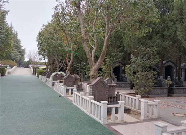 西安漢皇樹(shù)葬墓園的價(jià)格受哪些因素影響