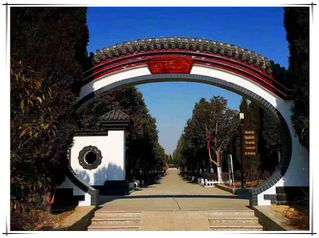 西安閻良漢皇樹(shù)葬墓園多樣化葬式及價(jià)格體系介紹