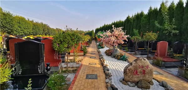 閻良漢皇樹葬墓園在殯葬改革方面有哪些舉措？