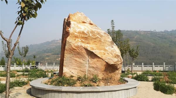 西安鯨魚溝風(fēng)水格局解析與墓園環(huán)境優(yōu)勢-西安壽陽山墓園風(fēng)水寶地特色分析