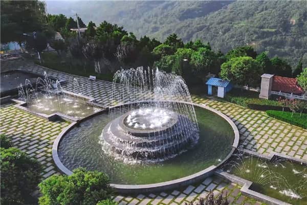 西安霸陵墓園實地探訪與環(huán)境體驗,西安生態(tài)園林式墓園特色展示