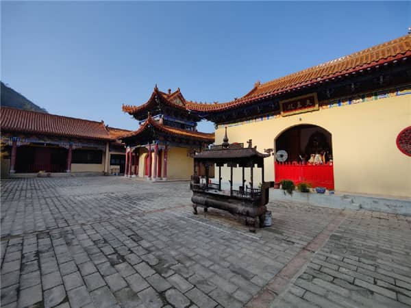 西安：壽陽山墓園及其交通指南