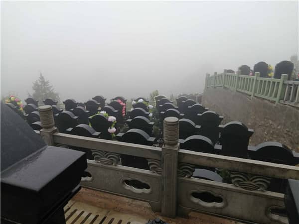 西安九龍山公墓的墓位價格是否會受到市場供需關(guān)系的影響？