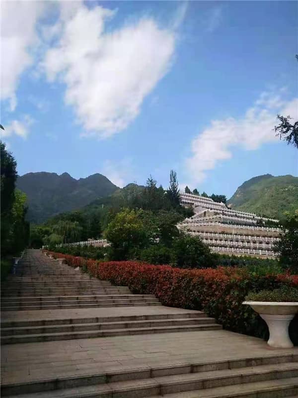 陜西九龍山骨灰墓園，性價(jià)比高