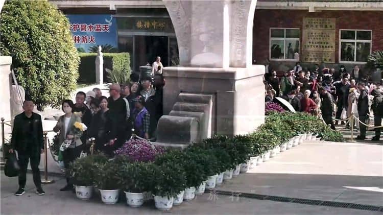 西安霸陵墓園新區(qū)地址-怎么坐車可以直達(dá)墓園