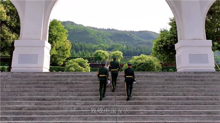 關(guān)于環(huán)保性，霸陵墓園如何做到減少對(duì)環(huán)境的影響？