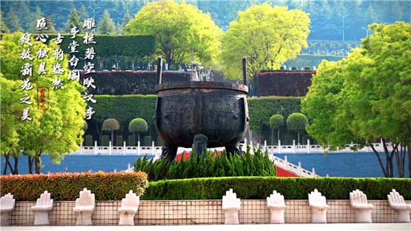 西安霸陵墓園新區(qū)代客祭掃人