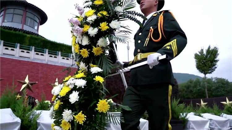 霸陵陵園的立碑葬有哪些特色？