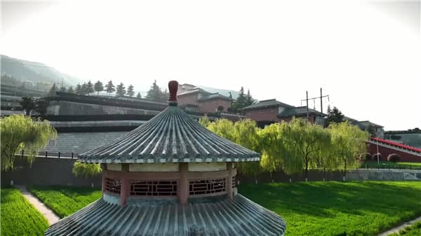 西安南郊好的霸陵墓園位置