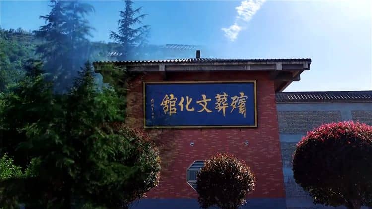 西安霸陵墓園新區(qū)漢服祭祀（西安霸陵墓園新區(qū)漢服祭祀活動介紹）