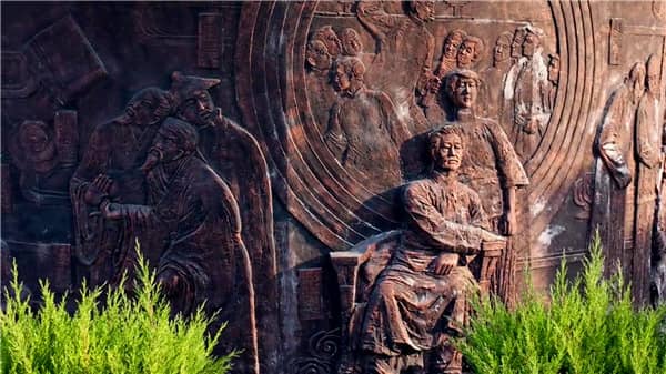 西安霸陵墓園價(jià)格分析：性價(jià)比高的墓地選擇