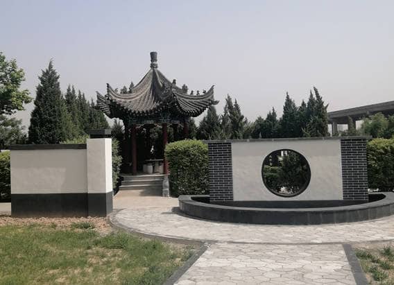 西安臥龍山福園規(guī)模投資及墓位規(guī)劃情況,涇河新城臥龍山福園墓位容量與生態(tài)特色分析