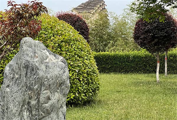 西安墓地石碑圖片高清，墓地背后的故事